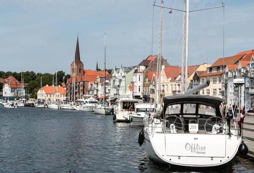 호텔 Sønderborg Kaserne