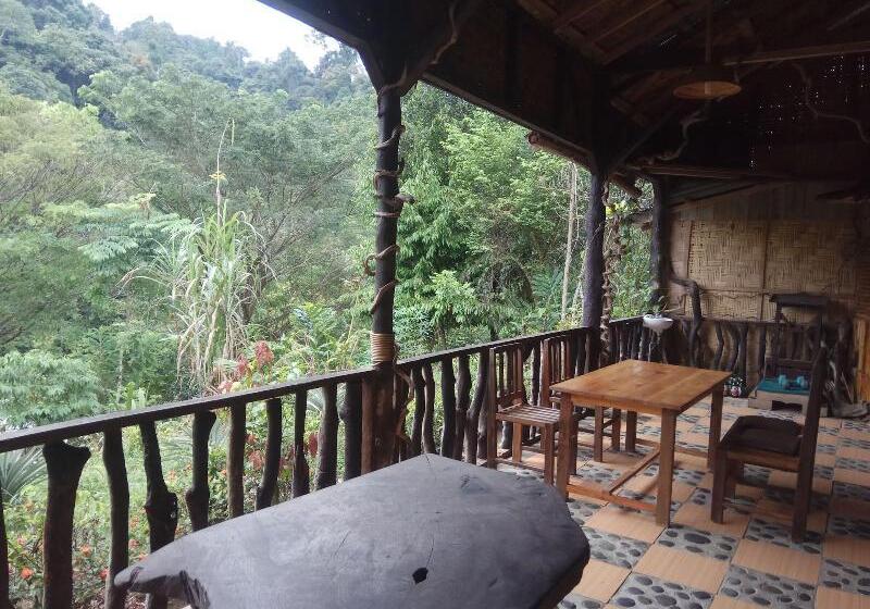 فندق Tangkahan Inn