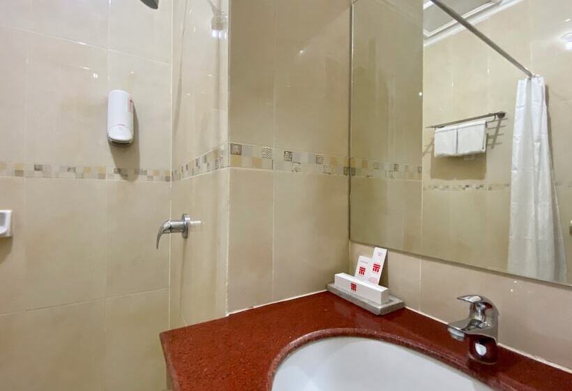 בית מלון כפרי Tosan Solo Baru