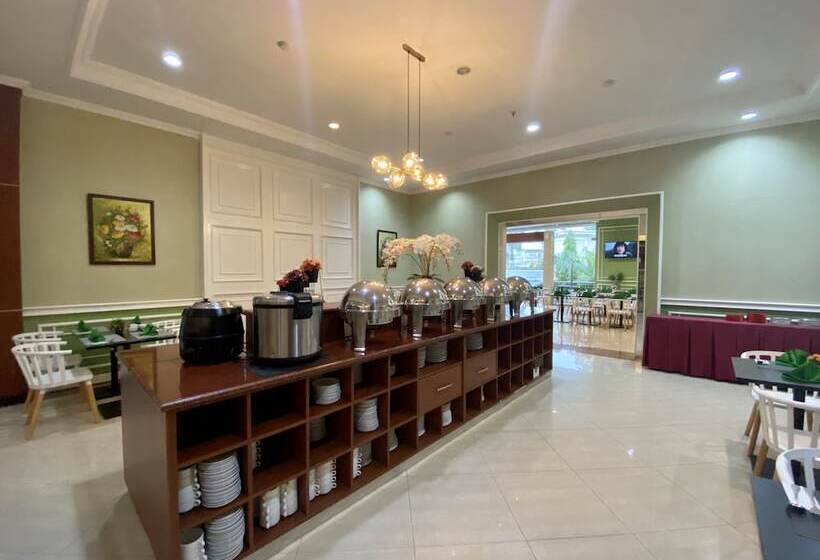 בית מלון כפרי Tosan Solo Baru