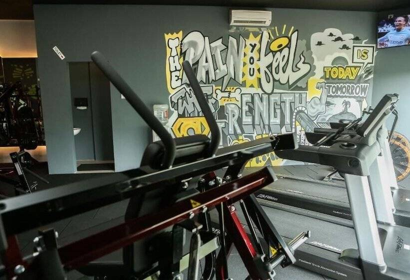 בית מלון כפרי Tosan Solo Baru