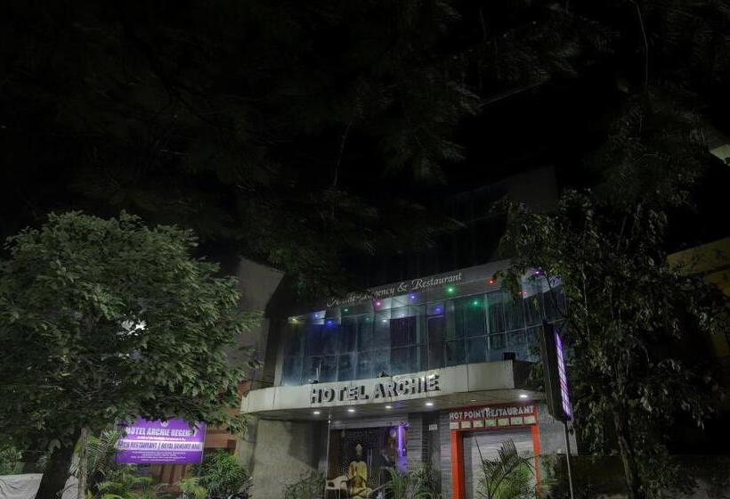 בית מלון כפרי Treebo Archie Regency