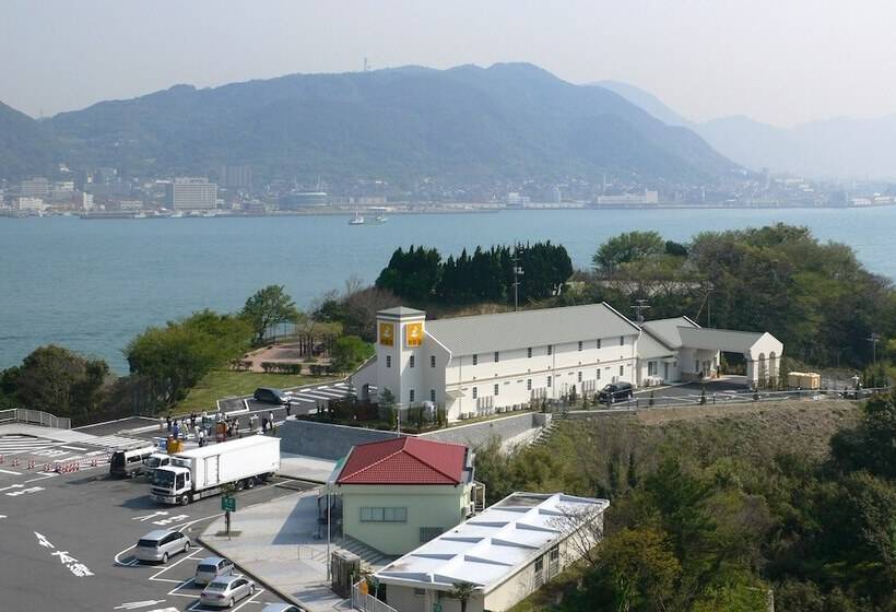 Мотель Family Lodge Hatagoya Dannoura Pa