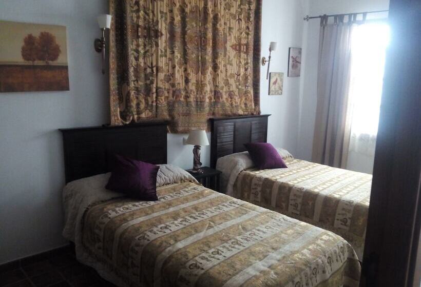 ペンション El Sueño De Lucrecia