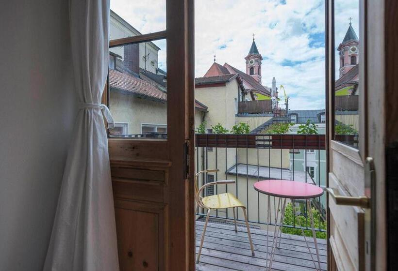 膳宿费 Das Hornsteiner