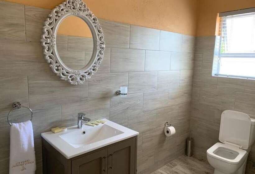 بنسيون La Fiato Luxury Lodge