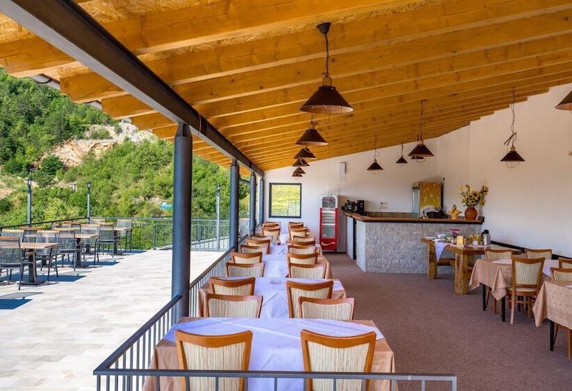 پانسیون Pansion Villa Betina