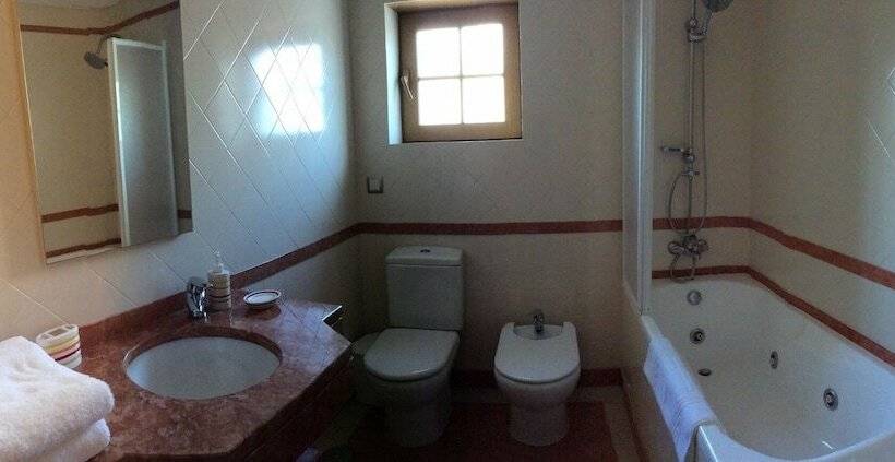 بنسيون Villa Dos Teixos