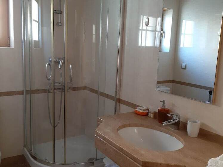 بنسيون Villa Dos Teixos