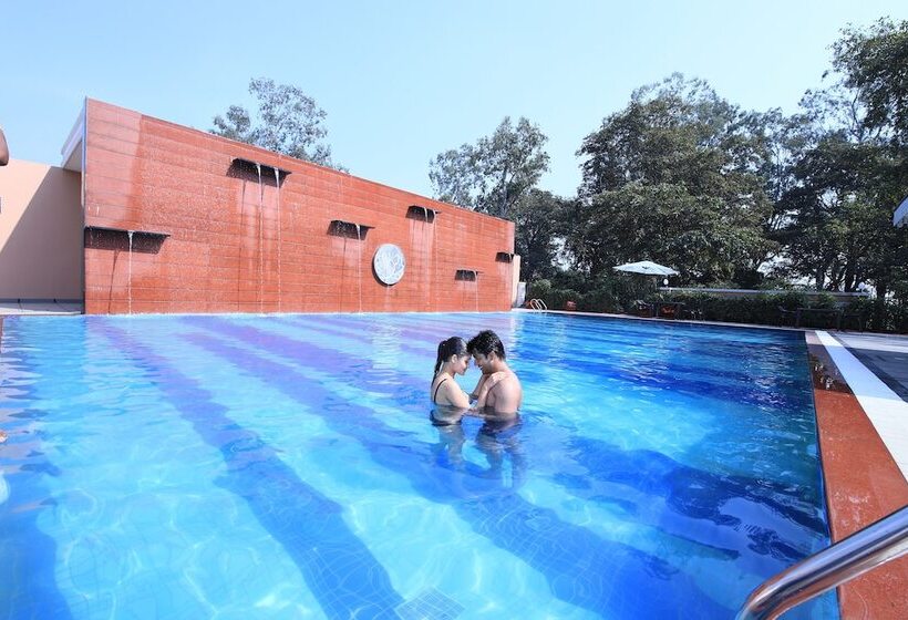 리조트 Aveo By Amatra  Kashipur