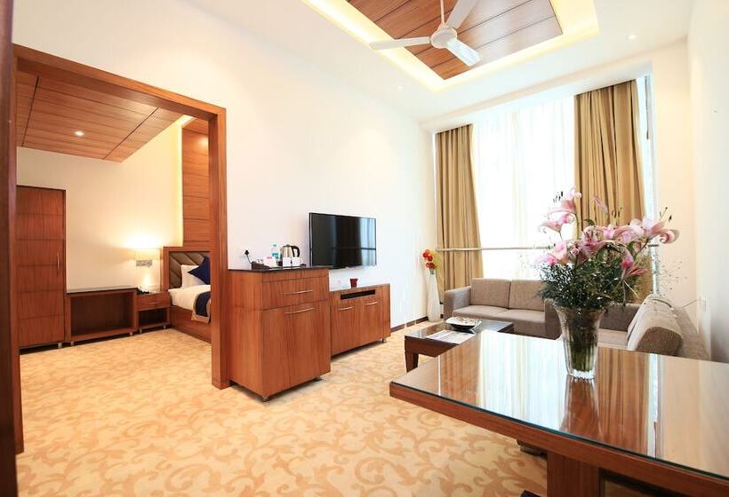 리조트 Aveo By Amatra  Kashipur