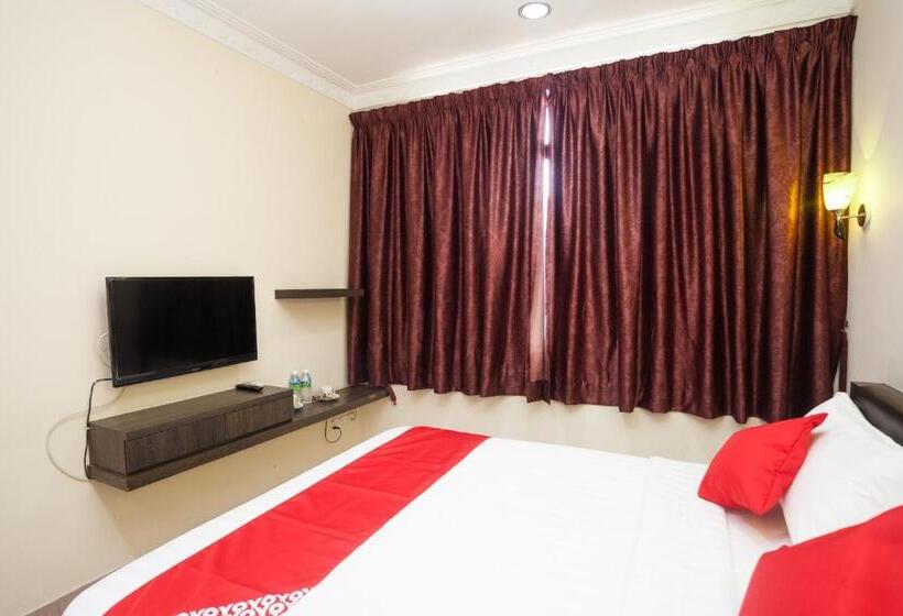 T P Hotel By Oyo Rooms