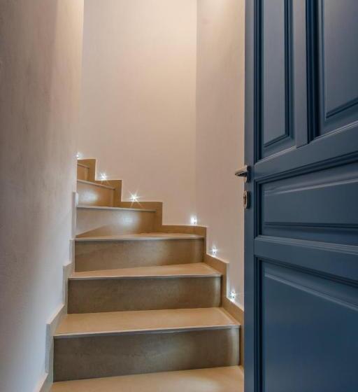 住宿加早餐  Adamantios Villas & Suites