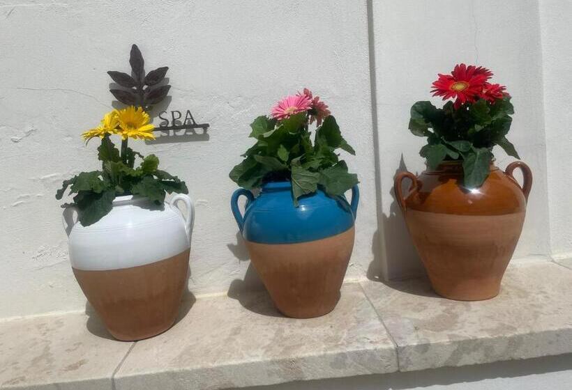 تختخواب و صبحانه Corte Largo Lauro Dimore & Spa