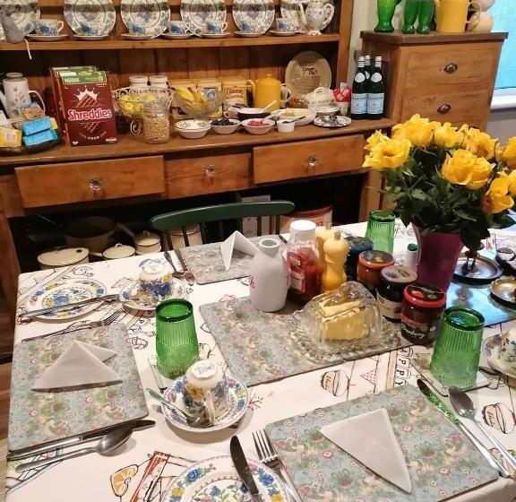 Bed and Breakfast No. 30