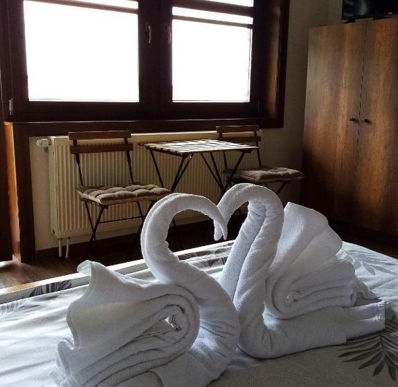 تختخواب و صبحانه Villa Marija