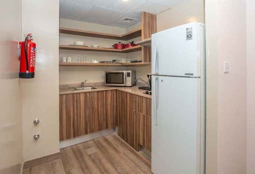 Ezdan Hotel Residence