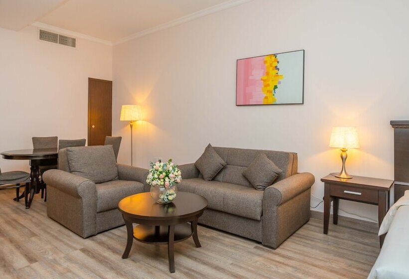 Ezdan Hotel Residence