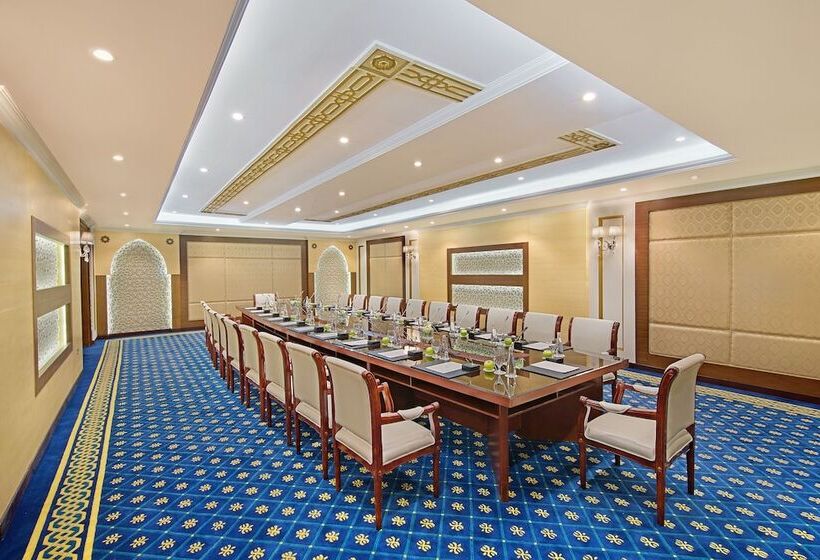 Ezdan Hotel Residence