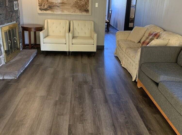 Glen Garry Motel And Cottages