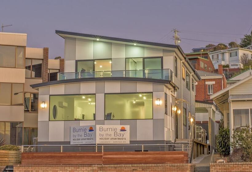 فندق Burnie By The Bay Apartments
