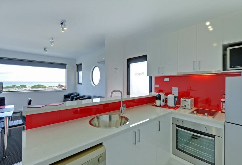 فندق Burnie By The Bay Apartments