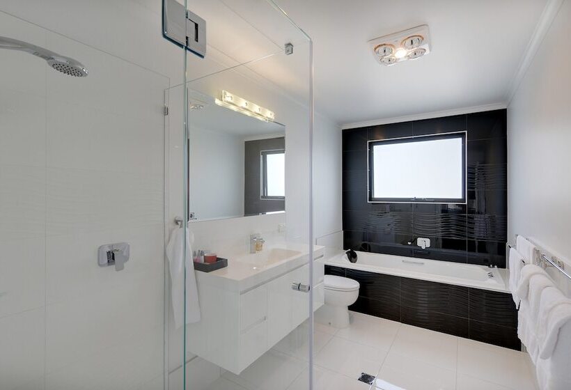 فندق Burnie By The Bay Apartments