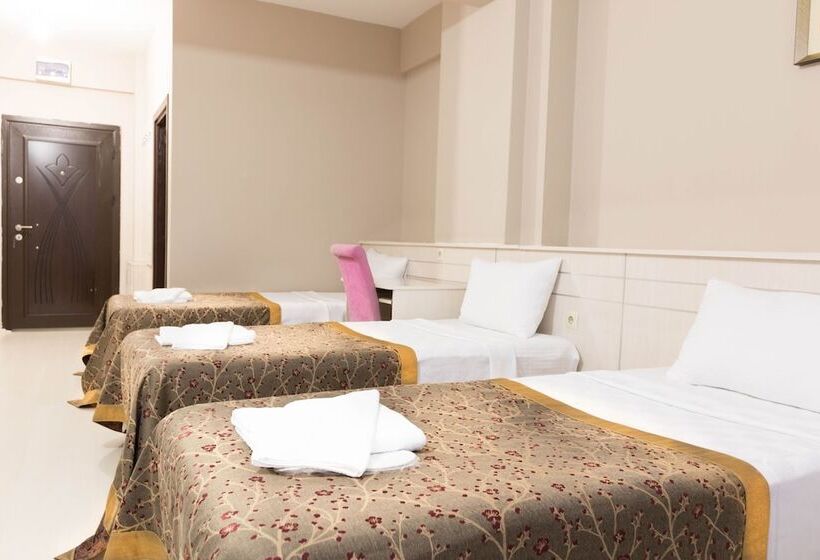 فندق Evren Konukevi