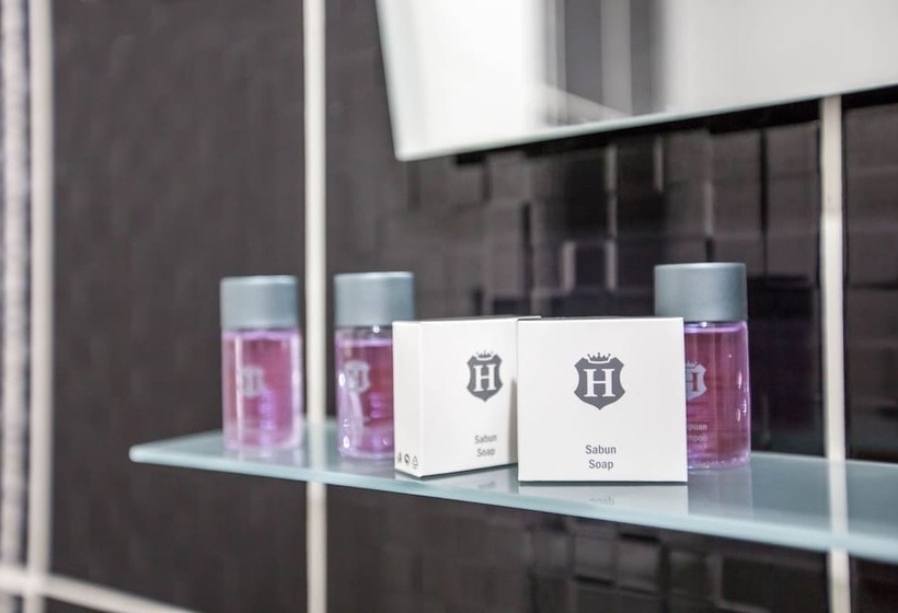 فندق Evren Konukevi