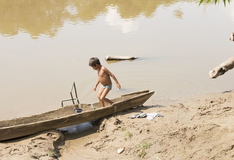 هتل Grand Selva Lodge & Tours