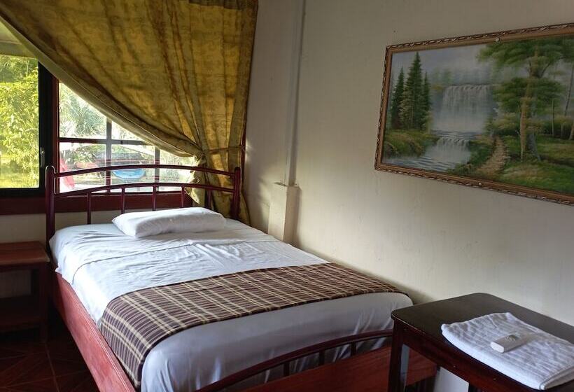 هتل Grand Selva Lodge & Tours