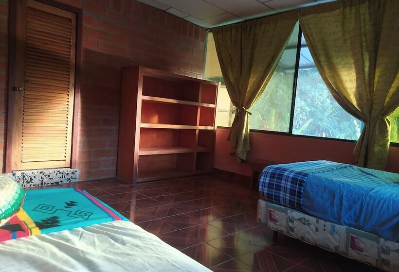 هتل Grand Selva Lodge & Tours