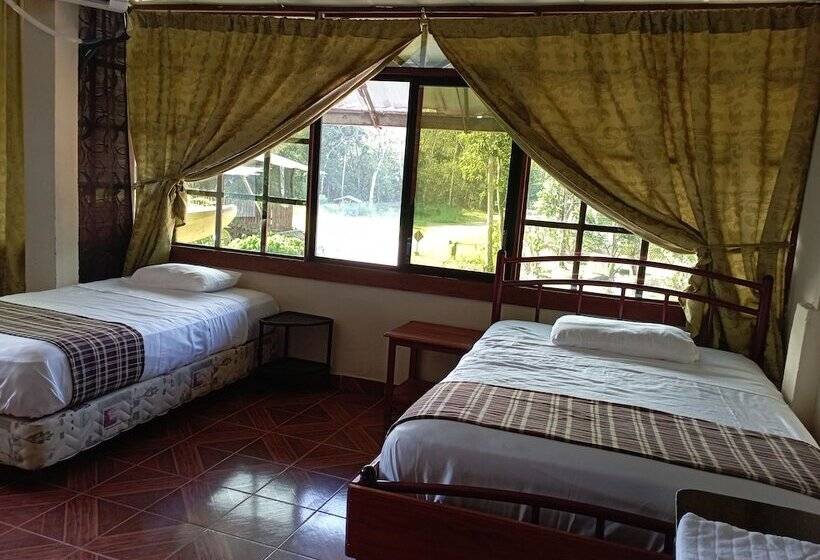 هتل Grand Selva Lodge & Tours