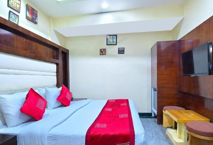 Отель Hari Piorko Grand   New Delhi Railway Station