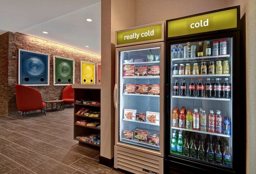 ホテル Home2 Suites By Hilton Kalamazoo Downtown