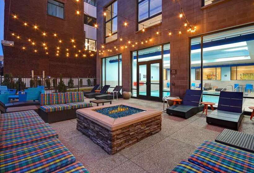 هتل Home2 Suites By Hilton Kalamazoo Downtown