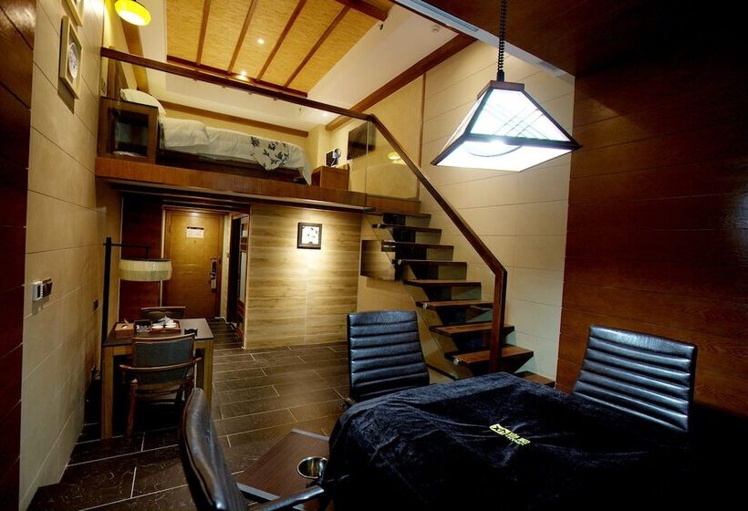 ホテル Jingdezhen Crystal Pudi