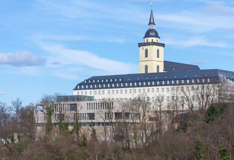 هتل Katholisch Soziales Institut