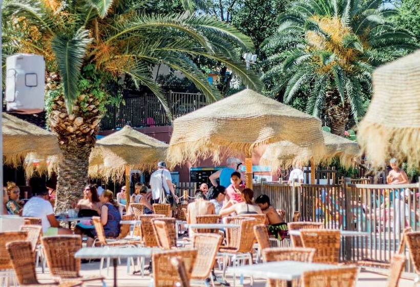 בית מלון כפרי Lagrange Vacances Camping Le Bois Fleuri