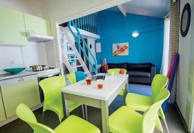 בית מלון כפרי Lagrange Vacances Camping Le Bois Fleuri