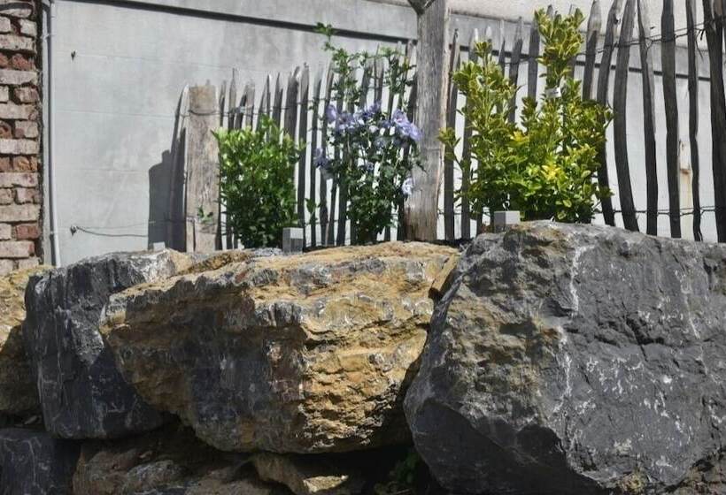 فندق Le Point De Chute