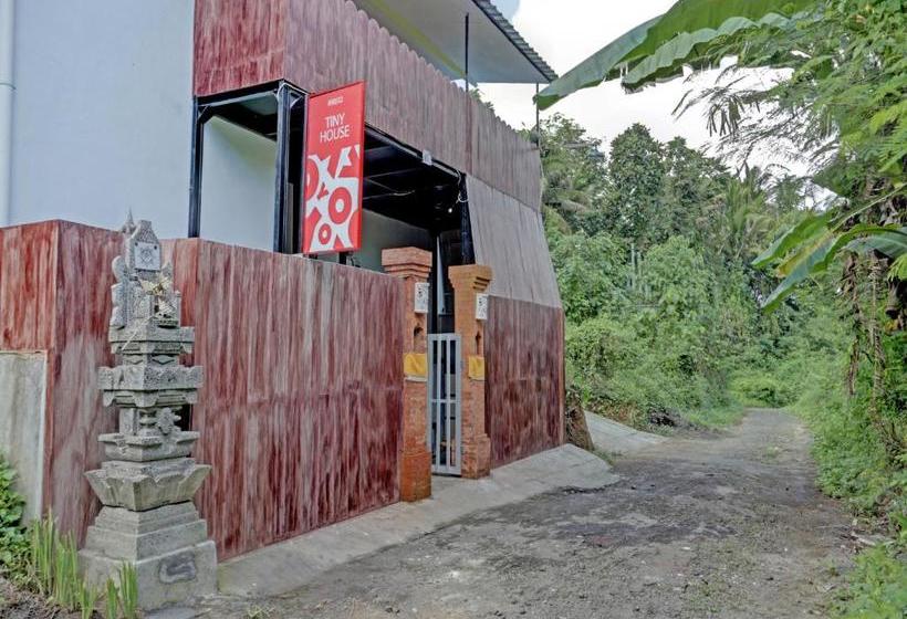 Отель Oyo 90512 Tiny House