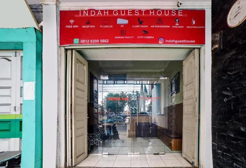 호텔 Oyo 90515 Indah Guest House