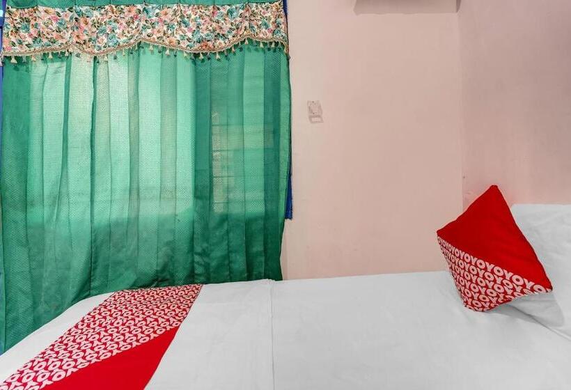 酒店 Oyo 90523 Homestay Jenggolo