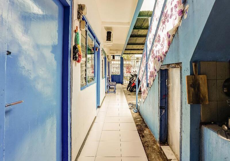 酒店 Oyo 90523 Homestay Jenggolo