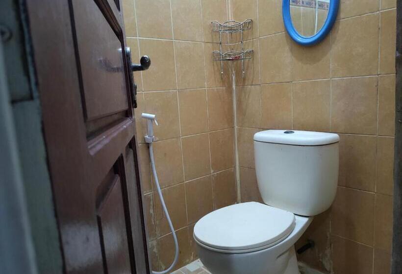 هتل Oyo 90529  Baruga Makassar