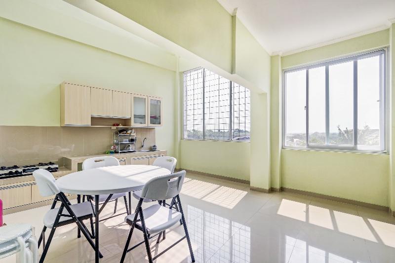 ホテル Oyo 90549 Tumesa Homestay