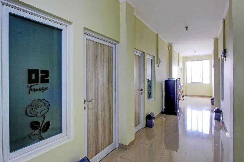 ホテル Oyo 90549 Tumesa Homestay