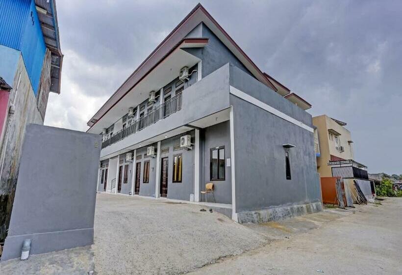 בית מלון כפרי Oyo 90550 Good Sleep 3 Samarinda