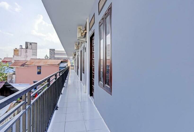 בית מלון כפרי Oyo 90550 Good Sleep 3 Samarinda